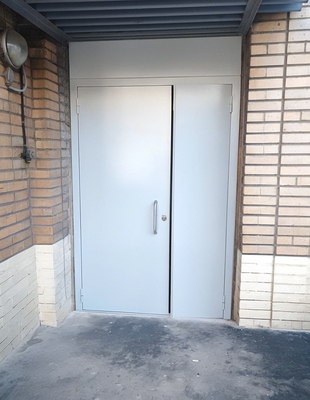 С верхней вставкой